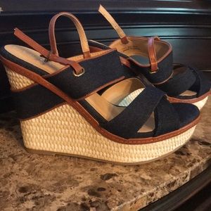 Chinese Laundry Wedges